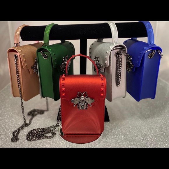 Bumble Bee Bags - Picture 12 of 13